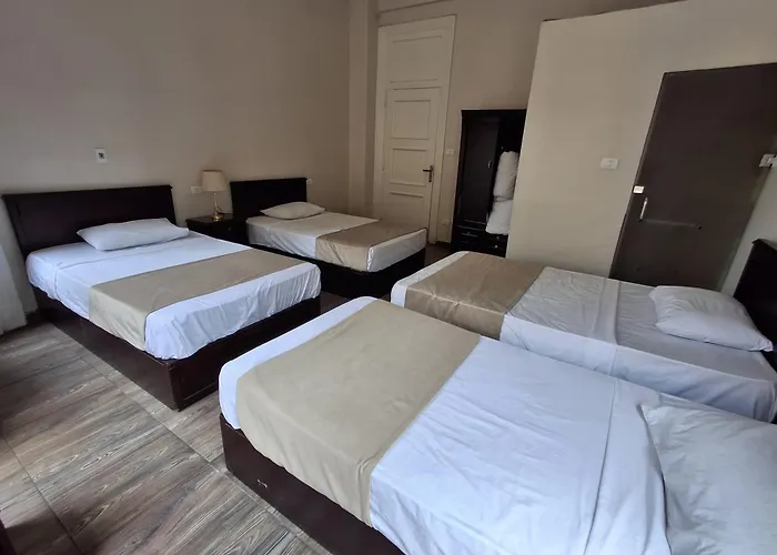 Travelers Dorm House